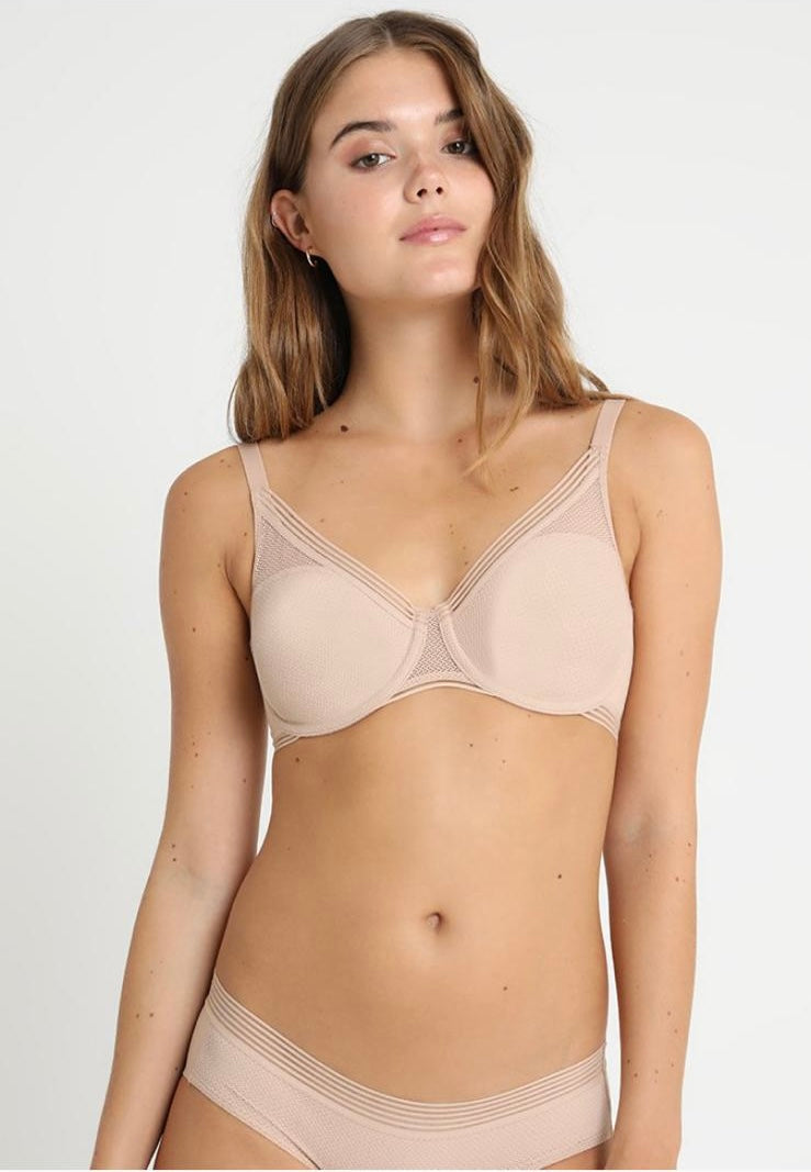 TRIUMPH Sensation infinie W01